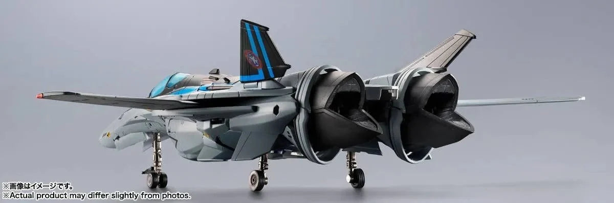 TOP GUN MAVERICK X MACROSS - VF-25 Messiah - Figure DX Chogokin 25cm