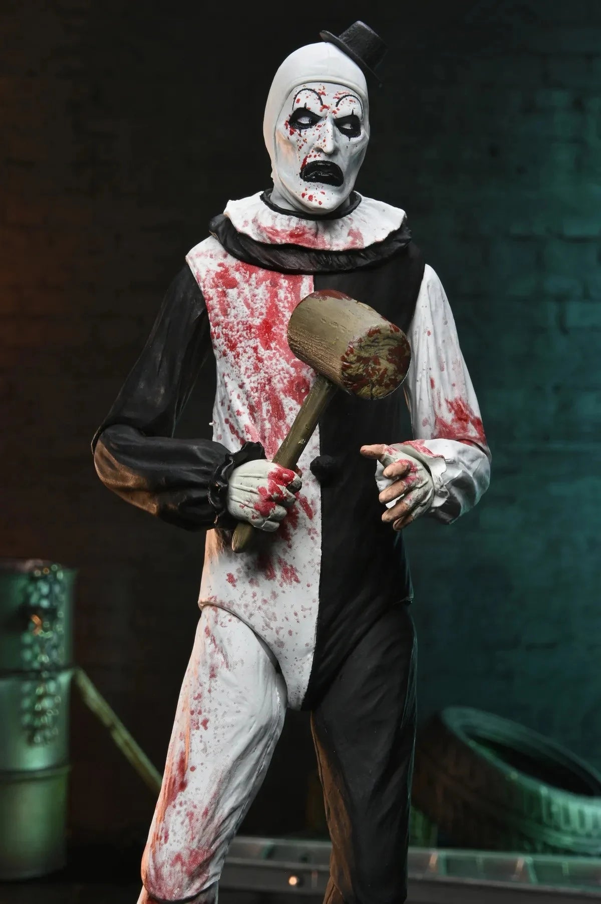 TERRIFIER 2 - Art The Clown "Blood Splattered" - Ultimate Figure 17cm