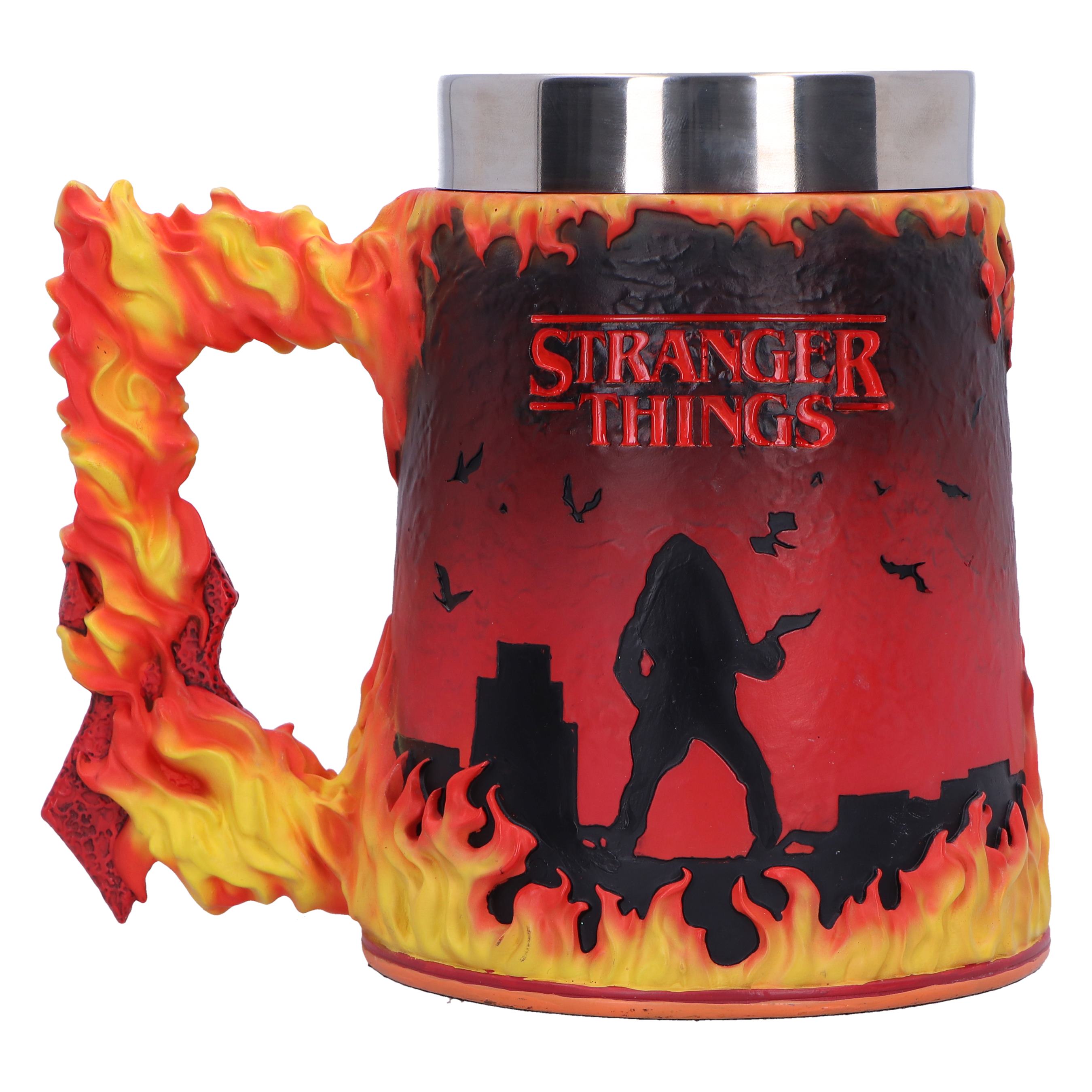 STRANGER THINGS - Hellfire Club - Tankard 16.5cm