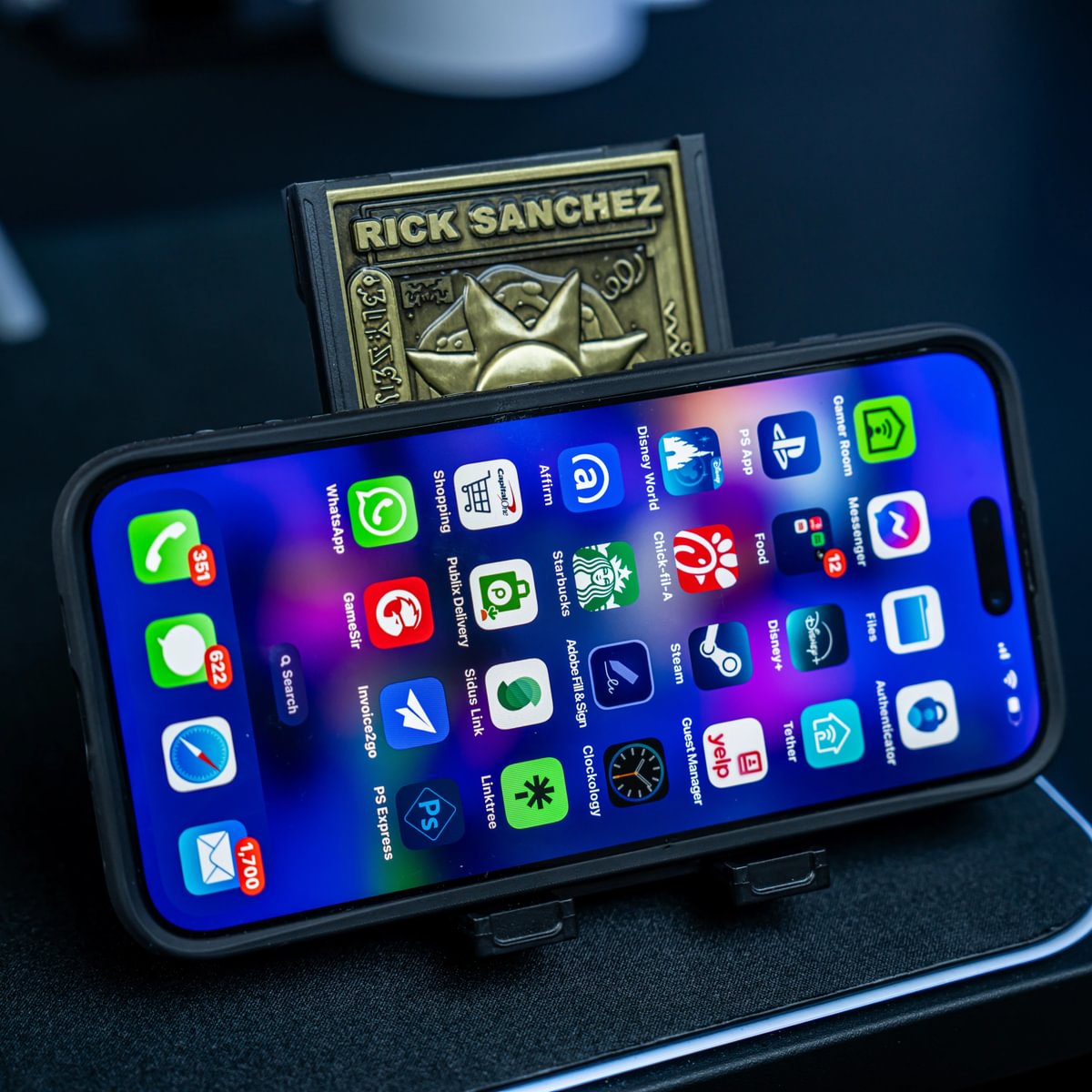 RICK & MORTY - Starter Pack of 3 Digiplates + Interchangeable Stand