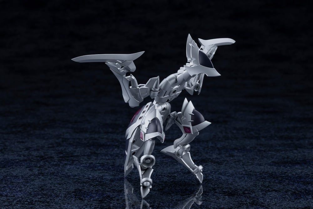ARCANEA - XenoAlma Legiant - Model Kit 8cm