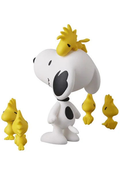 PEANUTS - Happiness is All Your Friends - Statue 8cm