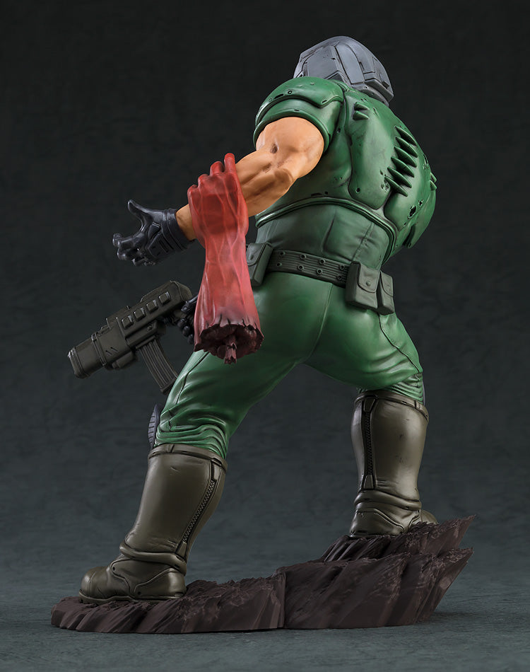 DOOM - Doom Marine - Pop Up Parade SP 20cm