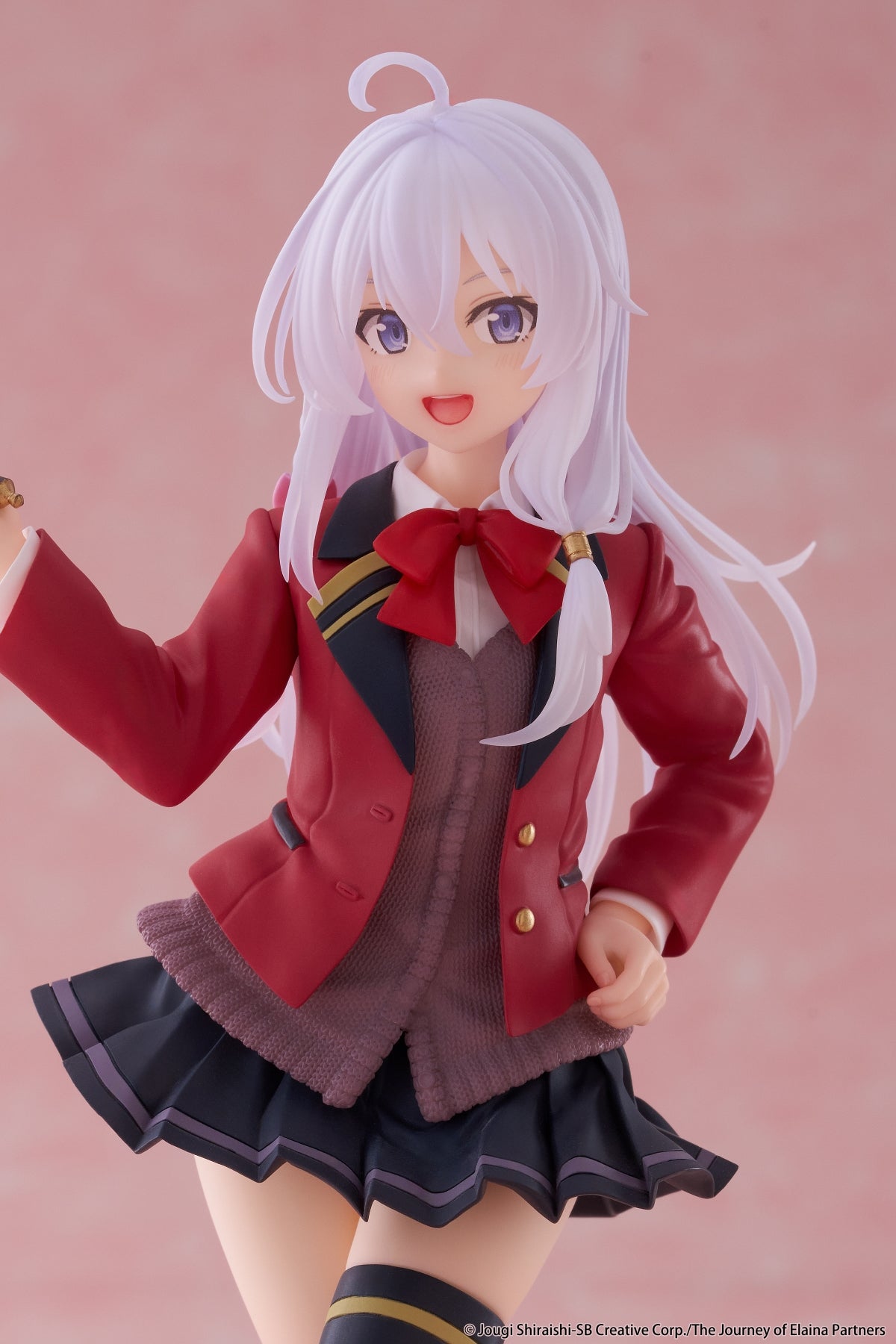 WANDERING WITCH - Elaina "School Uniform" - Statue 18cm