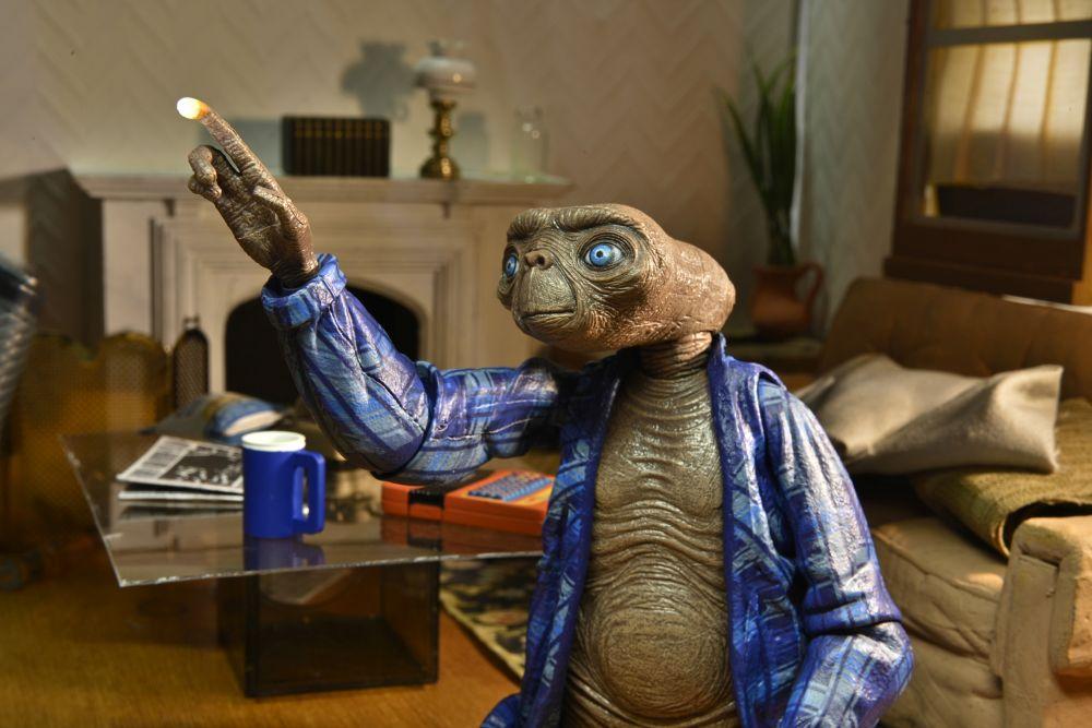 E.T. - Ultimate Telepathic E.T. - Figure 40th anniversary 18cm