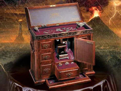 LORD OF THE RINGS - Middle-Earth Treasure Chest