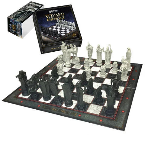 HARRY POTTER - Wizard Chess Set