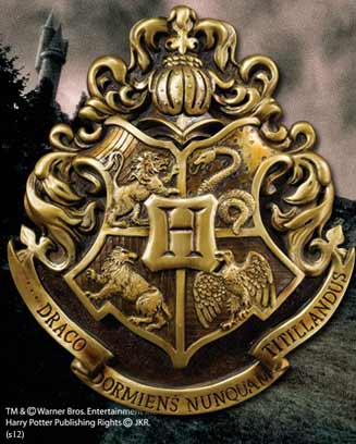 HARRY POTTER - Hogwarts House Crest Wall Art