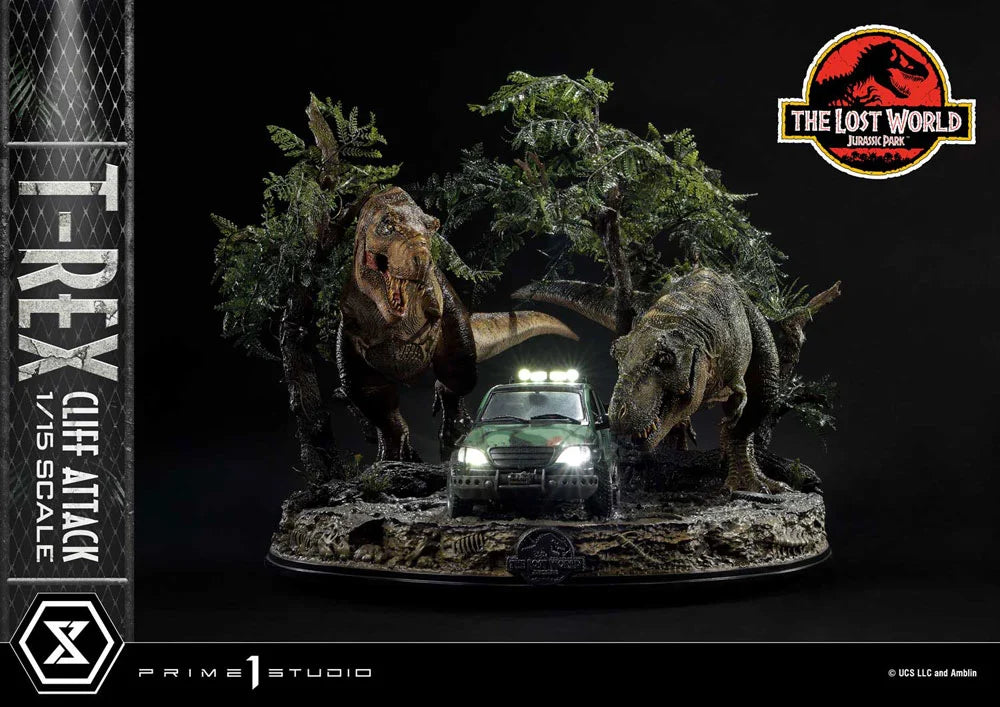 JURASSIC PARK THE LOST WORLD - T-Rex Cliff Attack -Statue 1/15 53cm