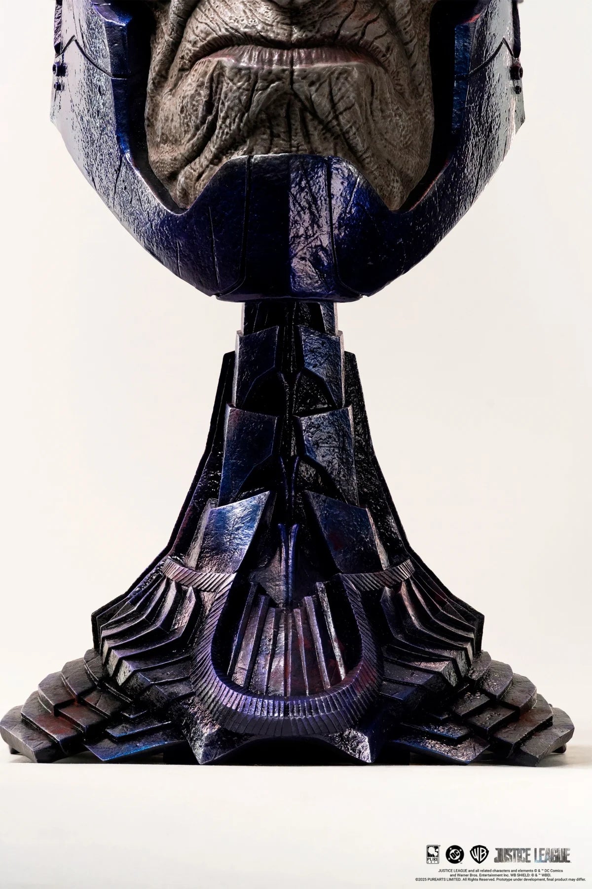 JUSTICE LEAGUE - Darkseid - Scale Art Mask 1/1 52cm