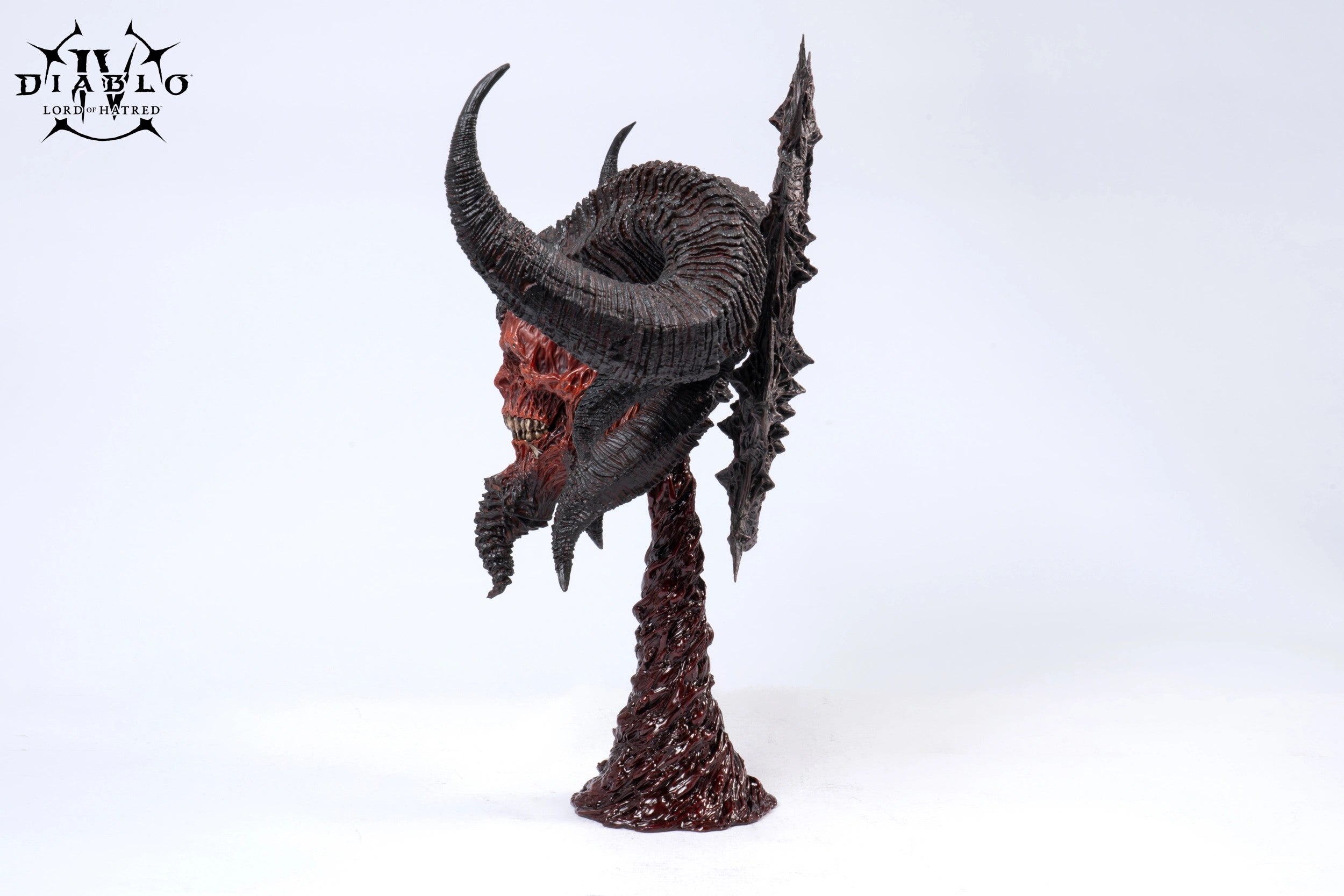 DIABLO IV - Mephisto - Scale Art Mask 1/2 43cm