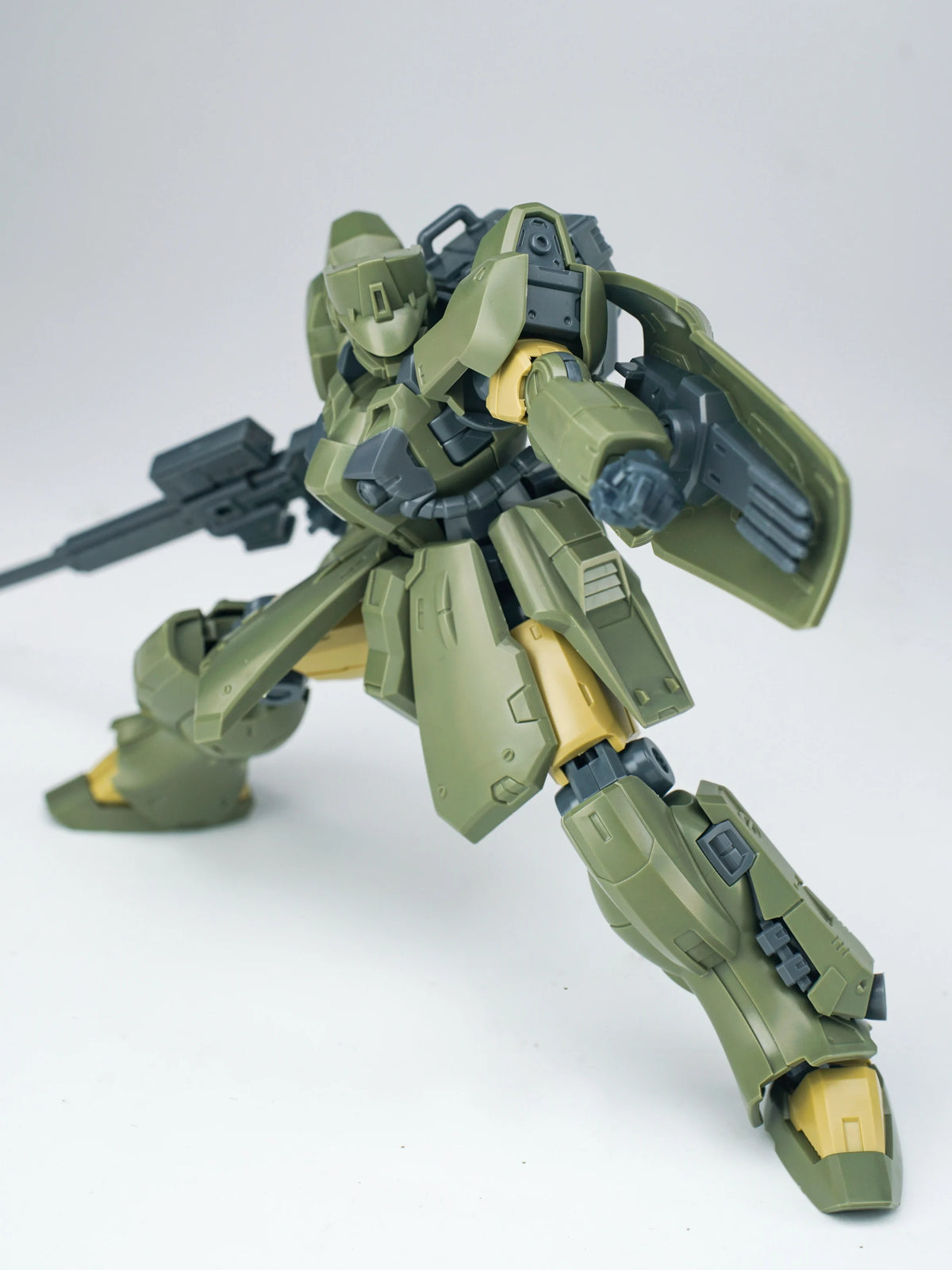 SHEIK MAINLAND - Ultra Action Trooper Zabul (Green) - Model Kit 1/144