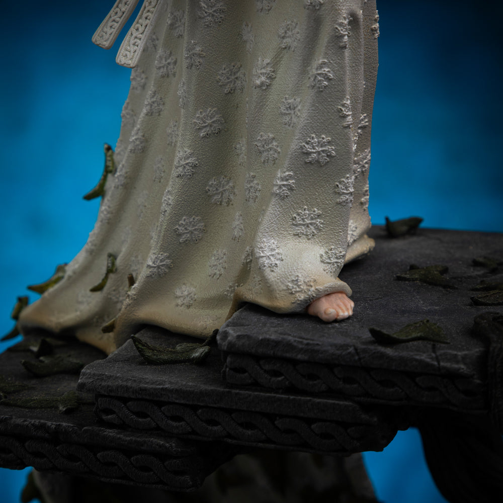 LE SEIGNEUR DES ANNEAUX - Galadriel - Statuette Art Scale 1/10 30.5cm