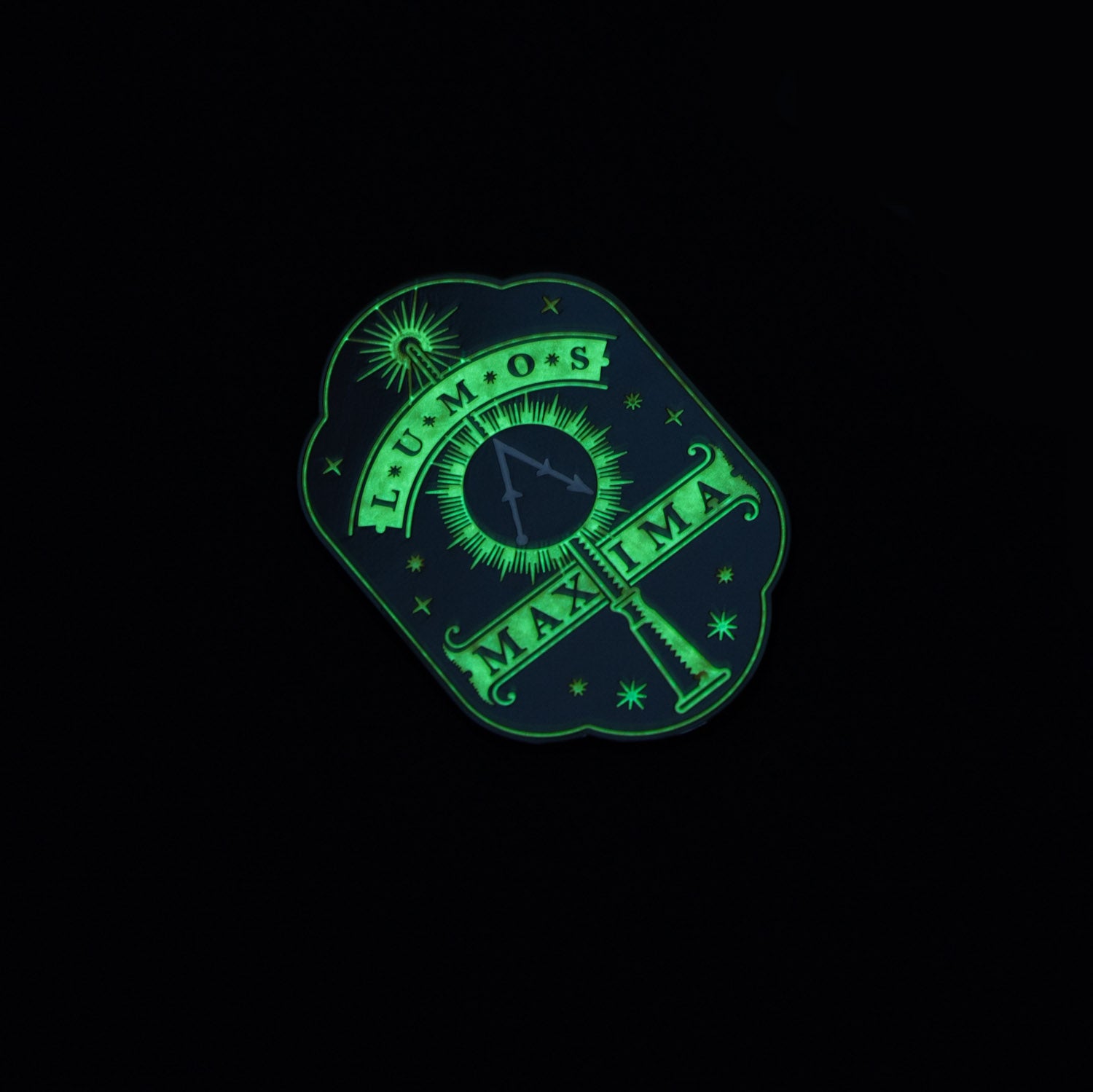 HARRY POTTER - Lumos Maxima - 'Glow in the Dark' Metal Magnet