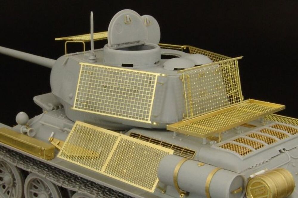 T-34-85 Improvized schurzen