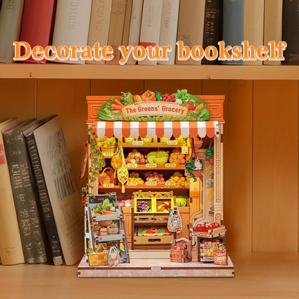 MINIATURE HOUSE - DIY- The Green's Grocery - 301pc + LED Light