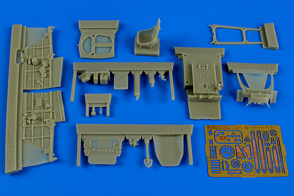 Lavochkin La-5F/FN cockpit set f.Zvezda