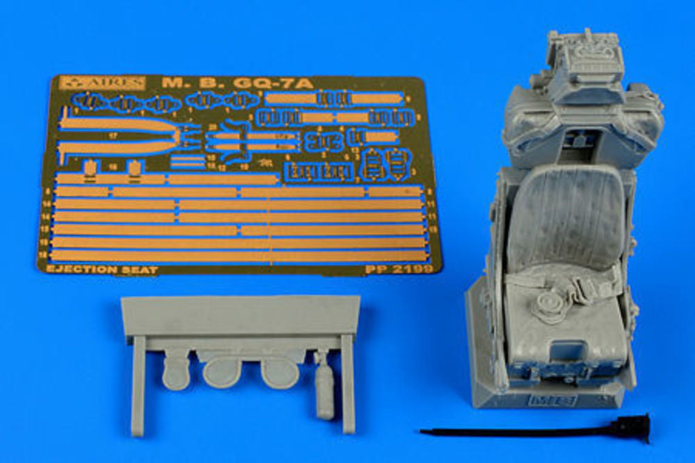 M.B.MK GQ-7A ejection seat for Italeri