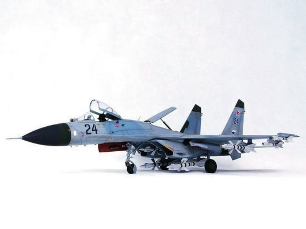 Sukhoi Su-27 Flanker B