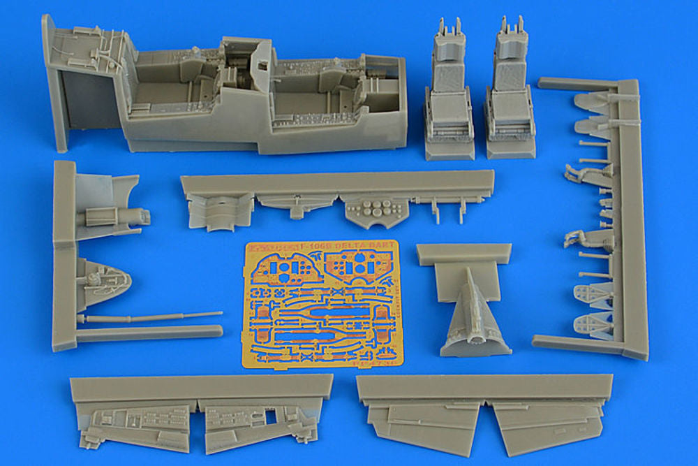 F-106B Delta Dart cockpit set f.Trumpete