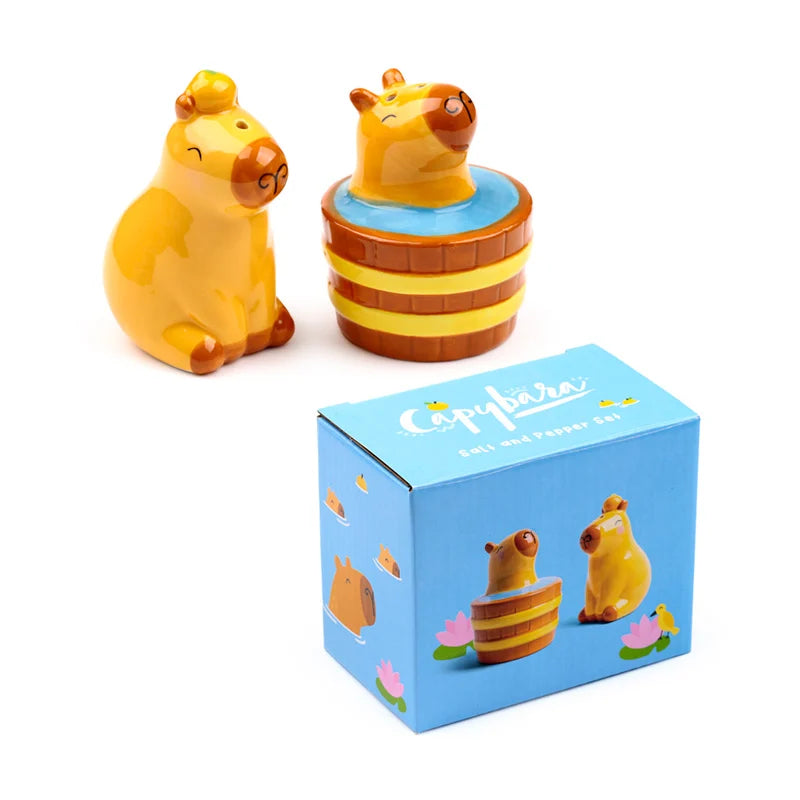 CAPYBARA - Duke - Salt and Pepper Shakers Set