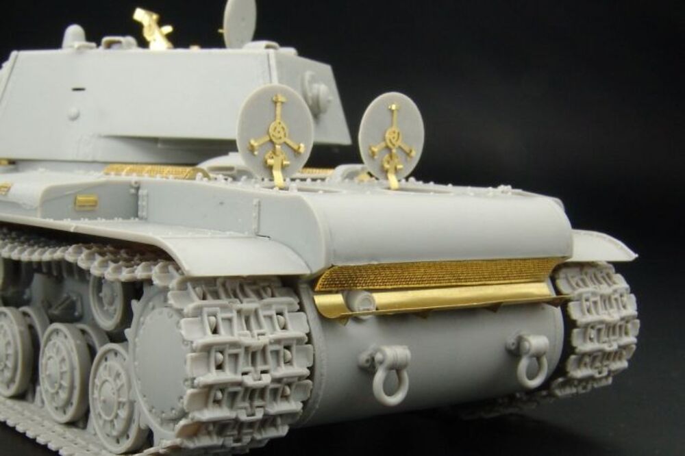 KV-1 model 1941 (Hobbyboss)