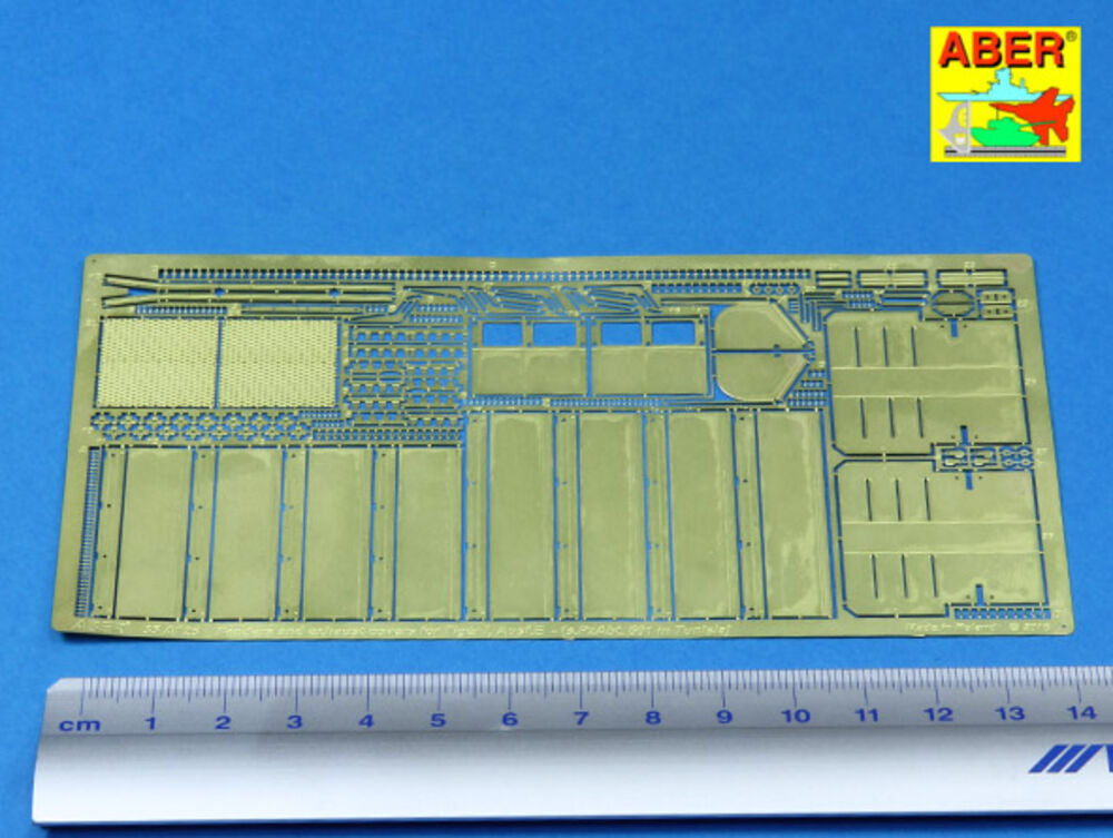 Fenders and exhaust covers for Tiger I (for early model in Africa)