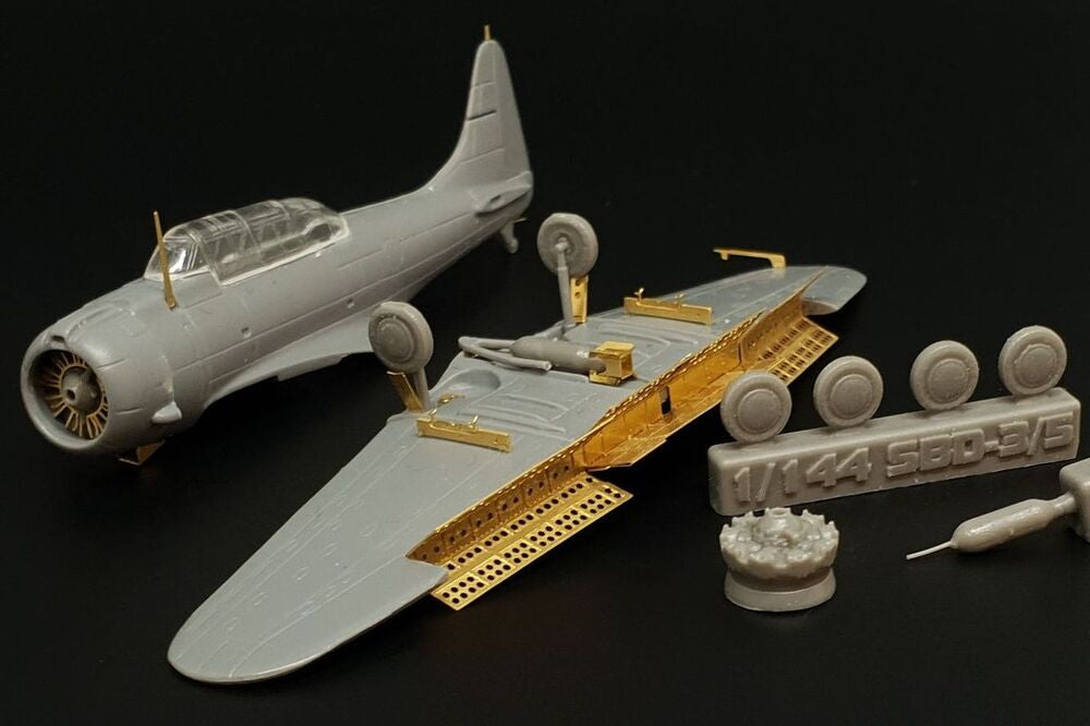 SBD-3 Dauntless  Exterior (BRENGUN kit)