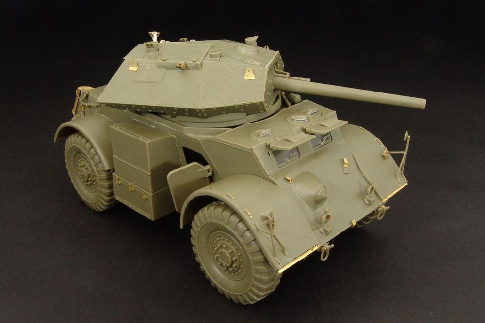 STAGHOUND Mk III