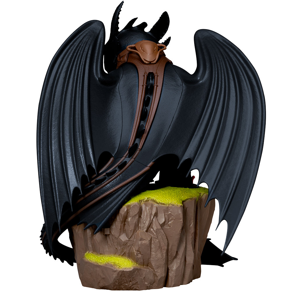 Beast Kingdom How To Train Your Dragon - Toothless Figure
