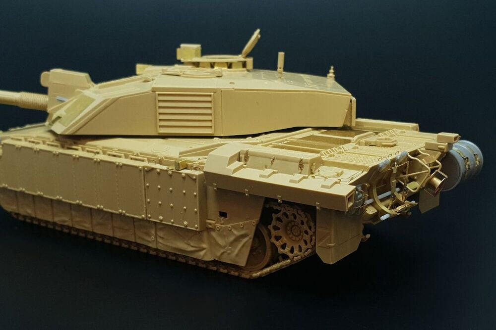 Challenger 2 (Tamiya kit)