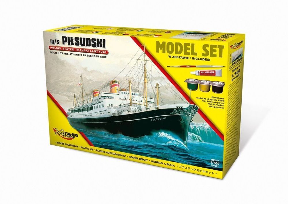 m/s PILSUDSKI(Trans-Atlantic Passenger S Ship)(Model Set)