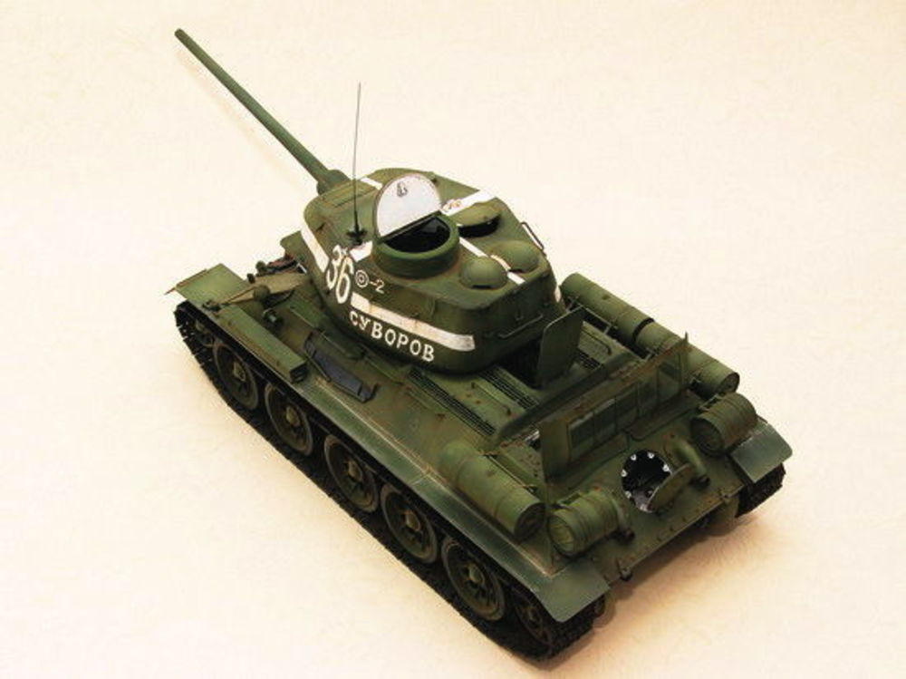 T-34/85 1944 Baunummer 183