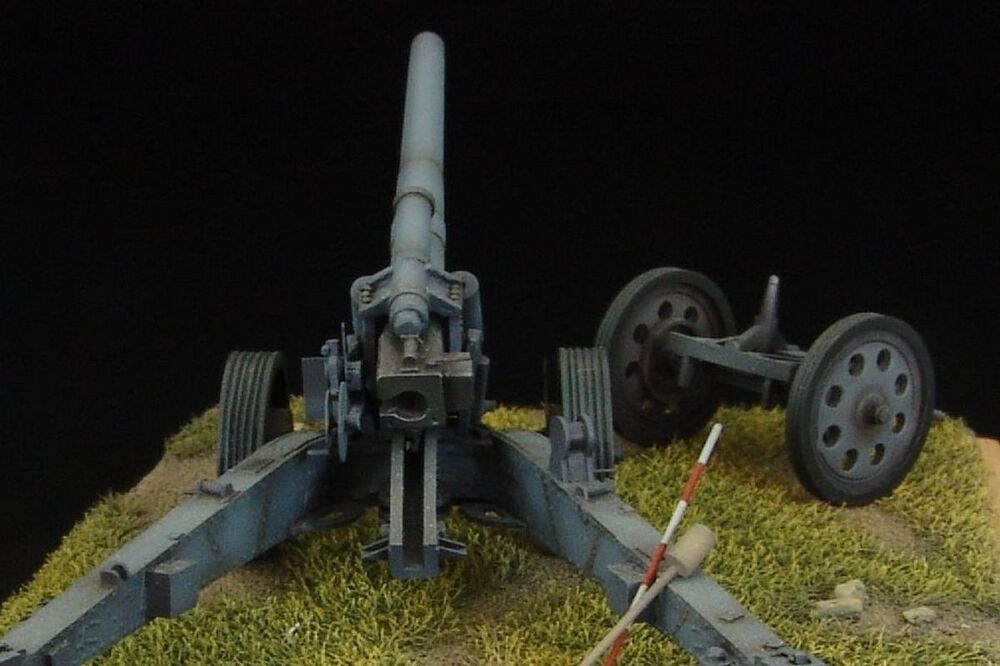 sFH-18 german howitzer