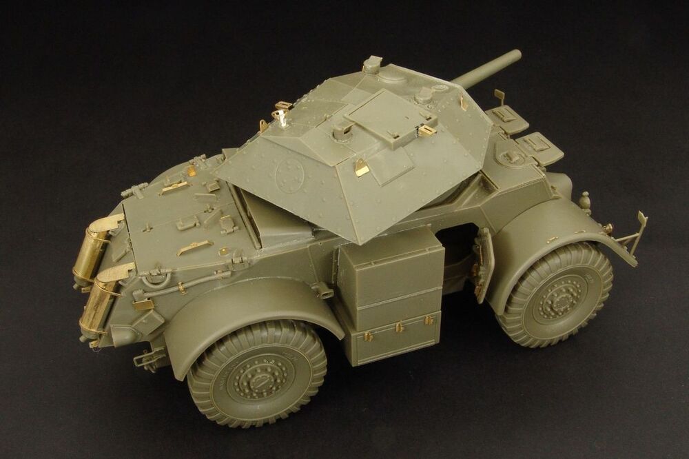 STAGHOUND Mk III