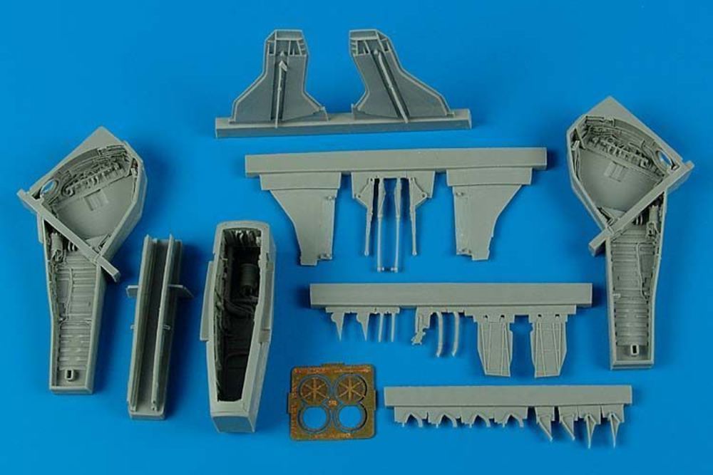 F-105D Thunderchief wheel bay F��r Hobby Boss Bausatz