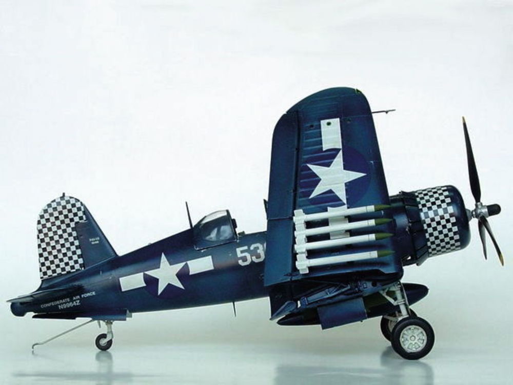 Vought F4U-1D Corsair