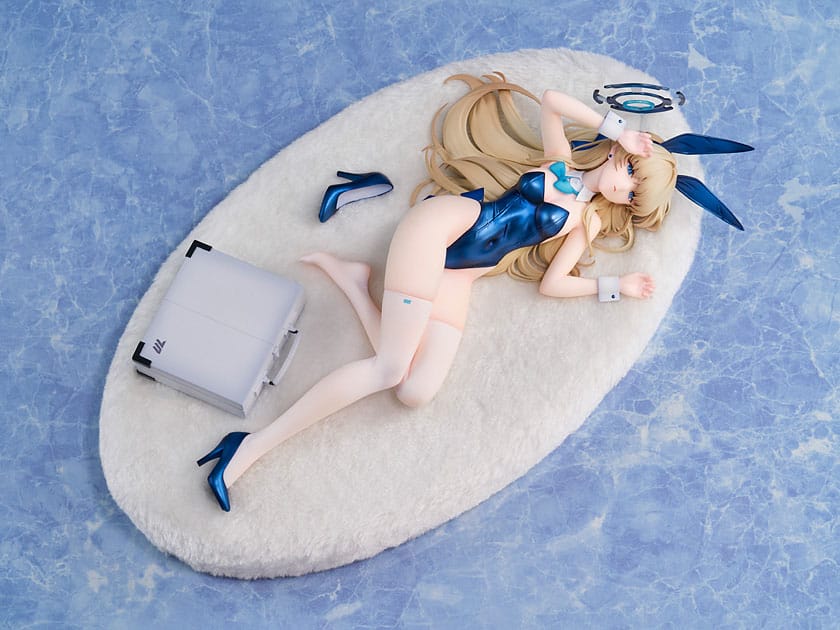 Blue Archive PVC Statue 1/7 Toki (Bunny Girl) Memorial Lobby Ver. 30 cm
