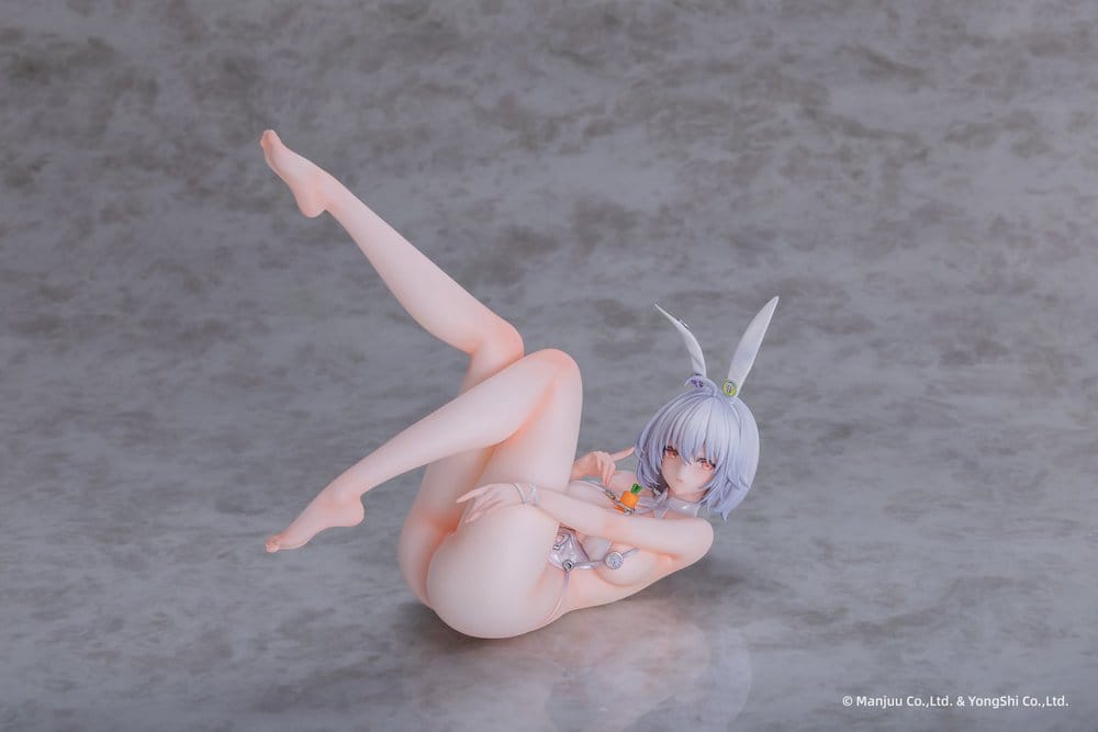 Azur Lane PVC Figure 1/6 Sirius Rabbit of Paradise Ver. 27 cm