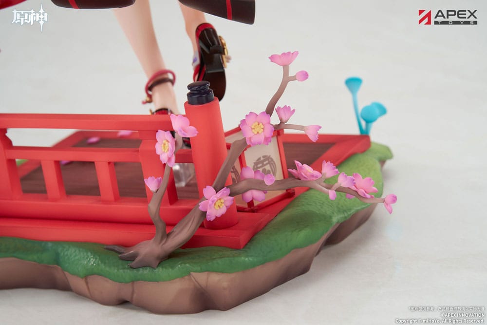 Genshin Impact PVC Statue 1/7 Yae Miko Astute Amusement Ver. 28 cm