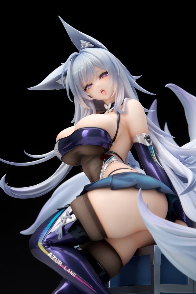 Azur Lane PVC Figure 1/7 Shinano Moonlit Chrome Ver. Acrylic Special Edition w/Display 25 cm