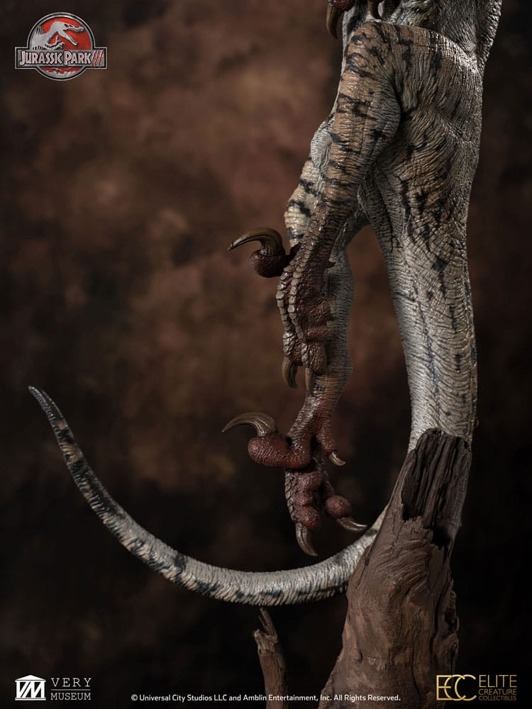 Jurassic Park III Maquette 1/4 Female Velociraptor White Queen 103 cm