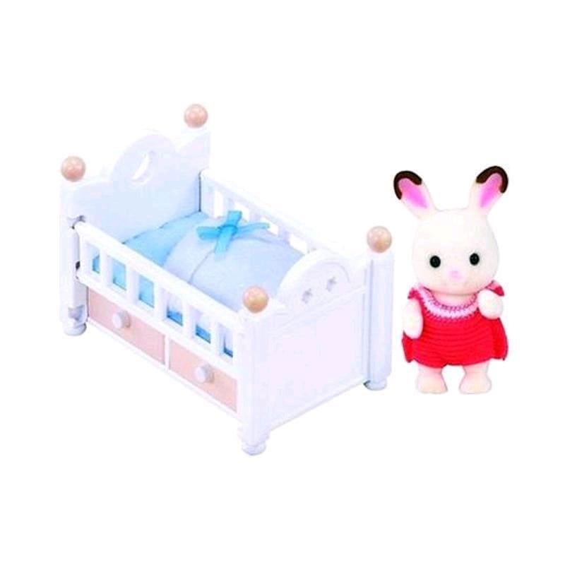 Sylvanian Families: Chocolate bunnies baby with baby cot figure 5 cm
