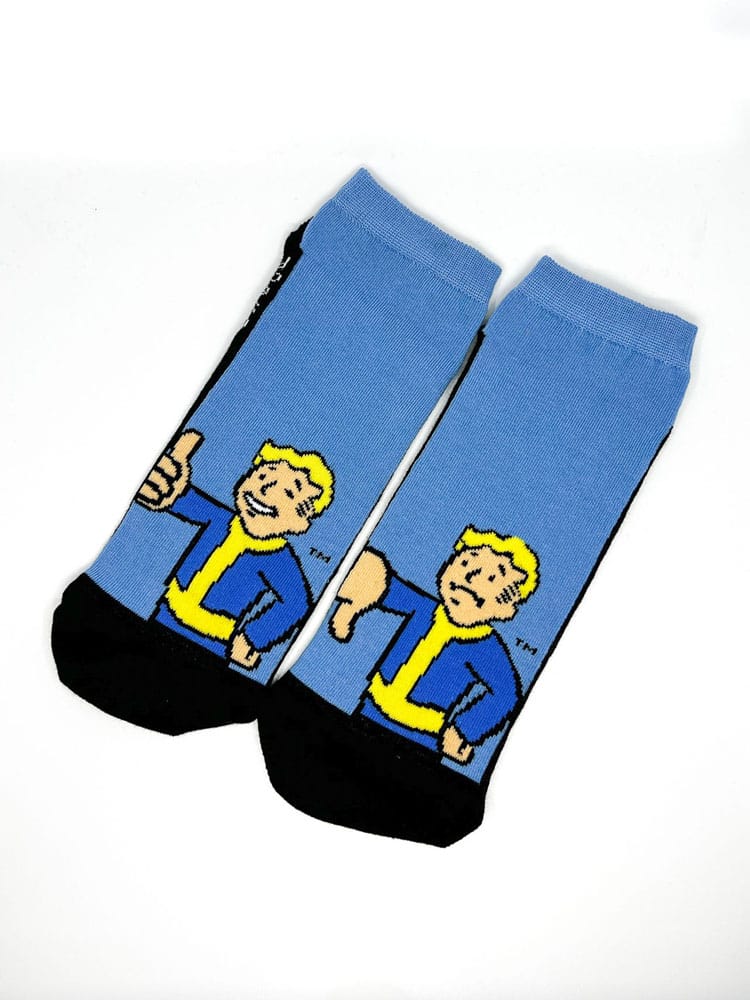 Fallout Gift Set Fallout Vault Loot Collection (Puzzle, Socks, Figurine & Key Ring)