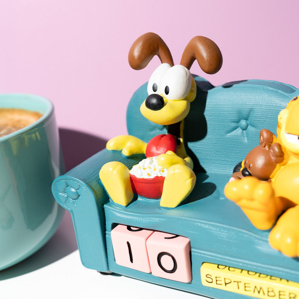 Garfield 3D perpetual Calendar