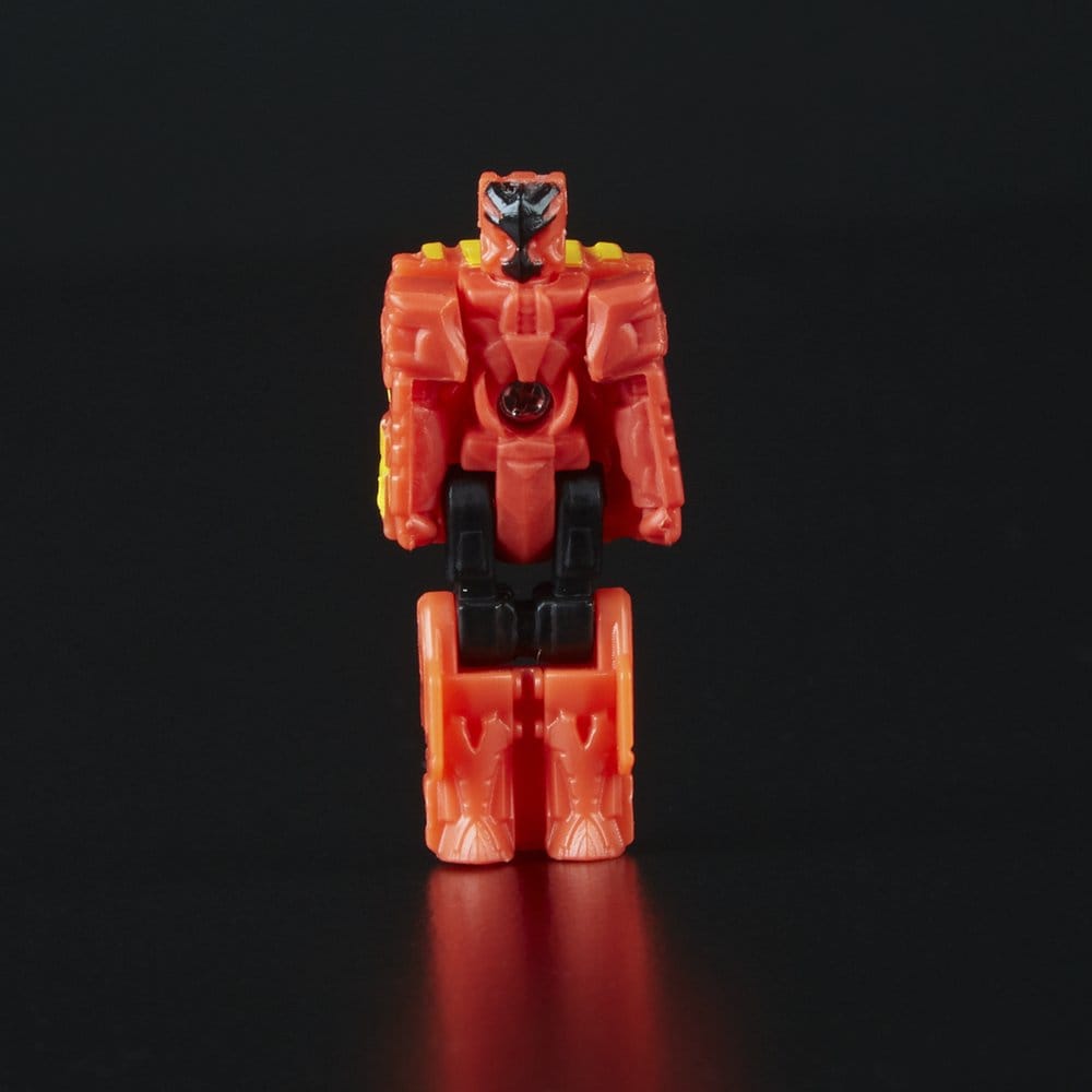 Transformers Power of the Primes Combiner Action Figure Predaking 45 cm