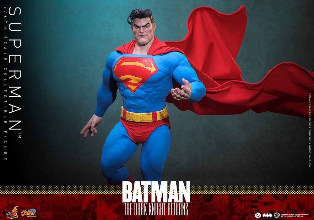 Batman: The Dark Knight Returns Comic Masterpiece Action Figure 1/6 Superman 34 cm