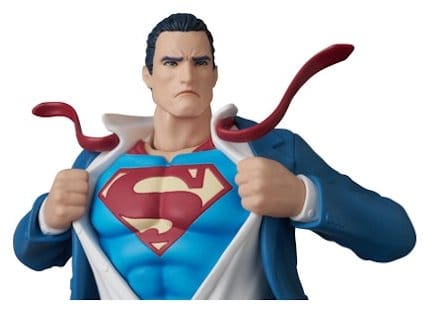 DC Comics MAFEX Action Figure Clark Kent (Batman: Hush Ver.) 16 cm