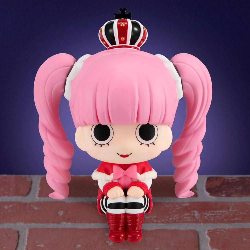 One Piece Look Up PVC Statue Perona 11 cm