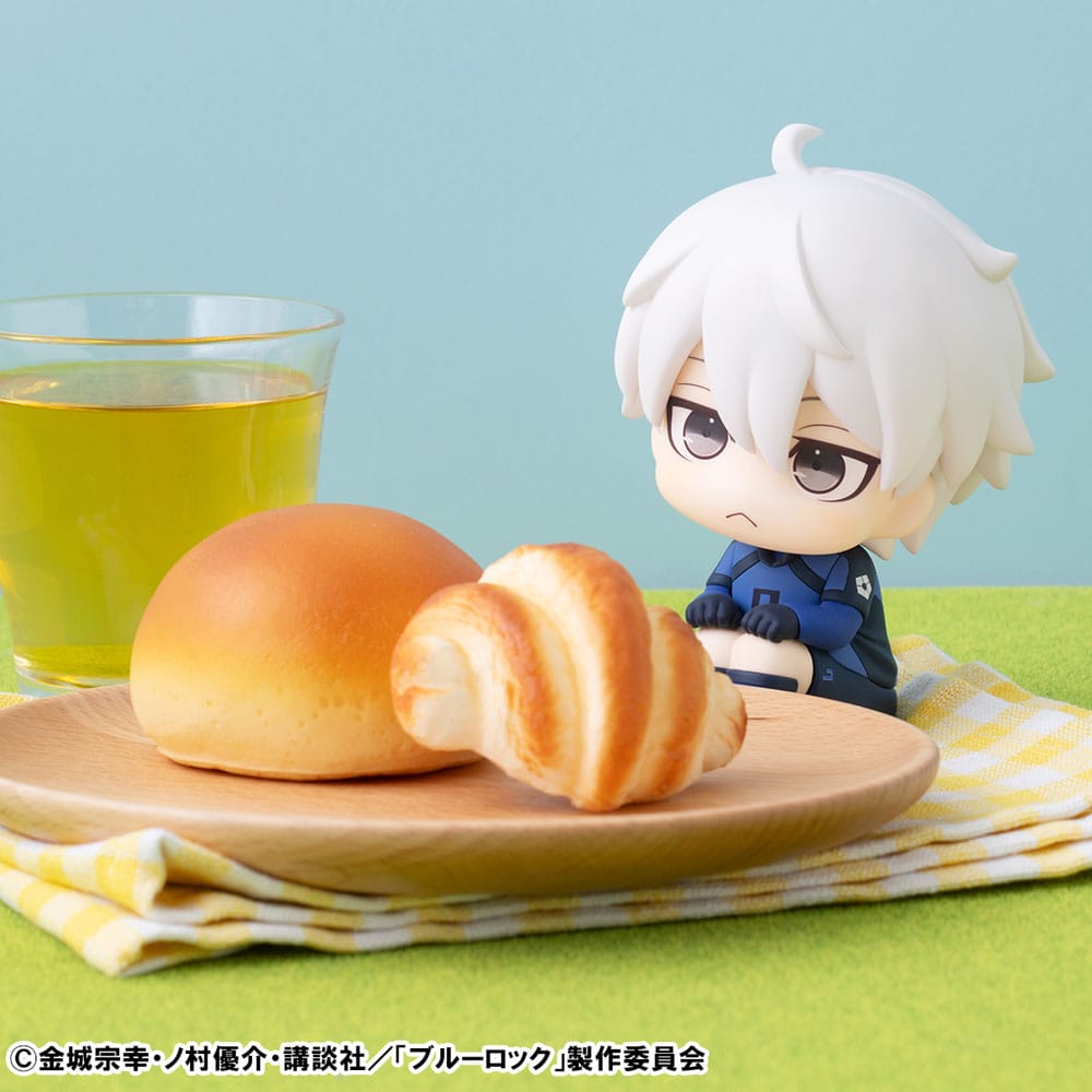 Blue Lock Look Up PVC Statue Seishiro Nagi Japanese National Player Match Ver. 11 cm